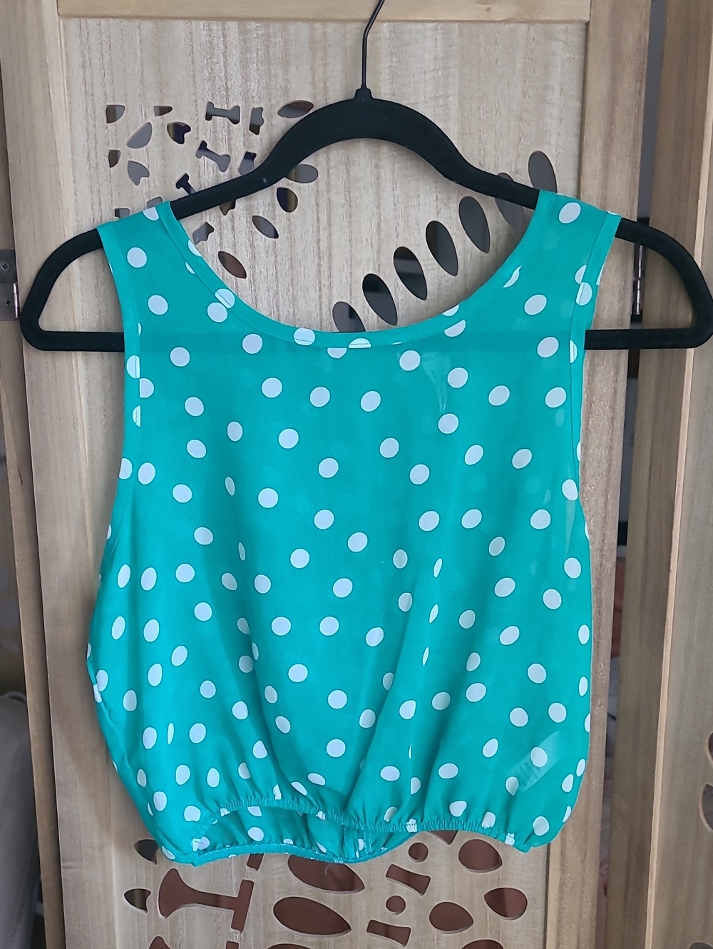 Kirra Teal Cropped Sleeveless Blouse with White Polka Dots